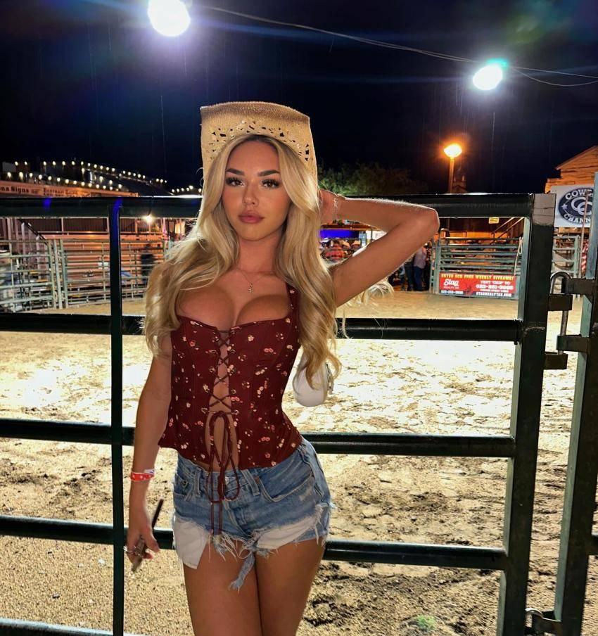 Profil de Lola à marseille (13006)